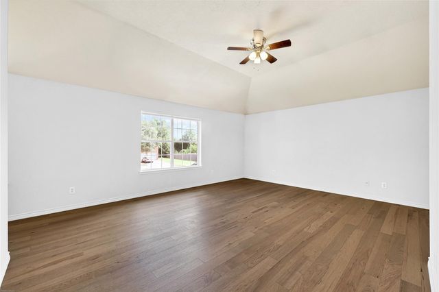 10407 Hamlet Vale Court, Houston, TX 77070