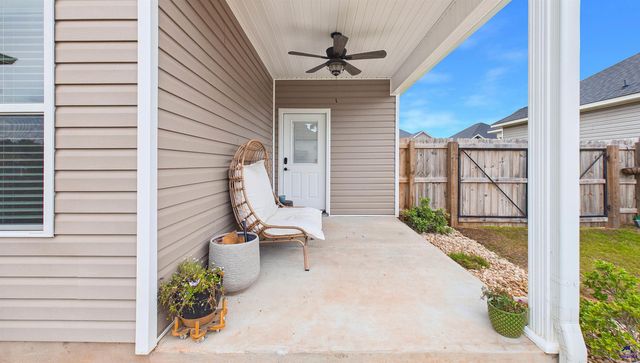 114 Cascades Court, Bonaire, GA 31005