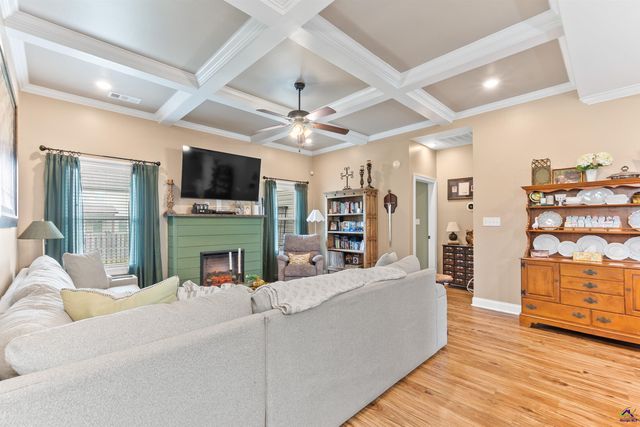 114 Cascades Court, Bonaire, GA 31005