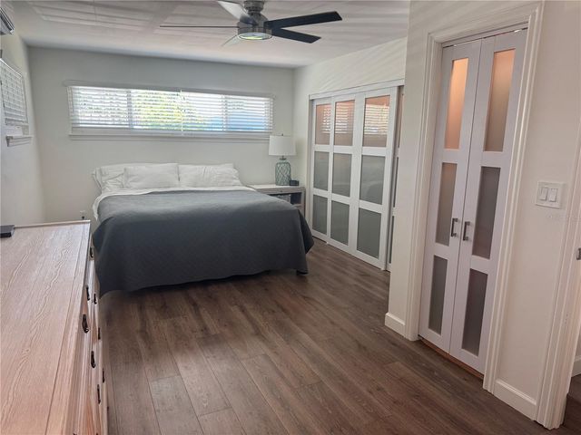 377 39TH AVENUE, St Pete Beach, FL 33706