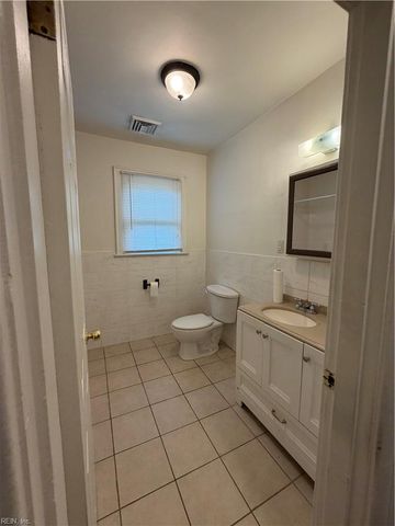 3915 Shell RD, Hampton, VA 23669