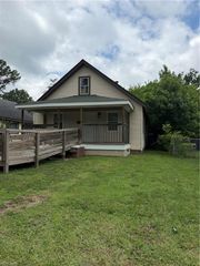 3915 Shell RD, Hampton, VA 23669