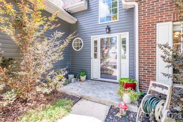 1562 Matthews Drive, Rock Hill, SC 29732