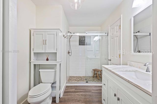 10 Myrtle Ln, Hilton Head Island, SC 29928