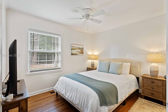 10 Myrtle Ln, Hilton Head Island, SC 29928