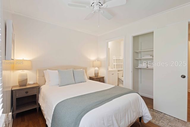 10 Myrtle Ln, Hilton Head Island, SC 29928