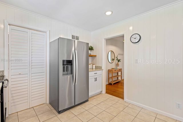 10 Myrtle Ln, Hilton Head Island, SC 29928