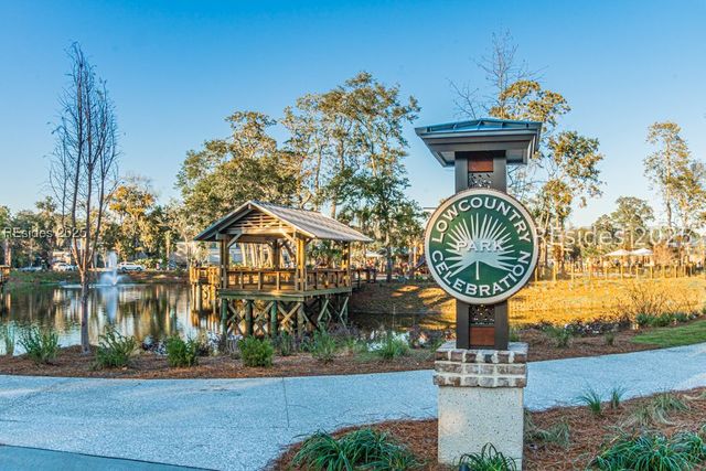 10 Myrtle Ln, Hilton Head Island, SC 29928