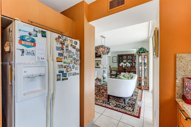 5900 Collins Ave 402, Miami Beach, FL 33140