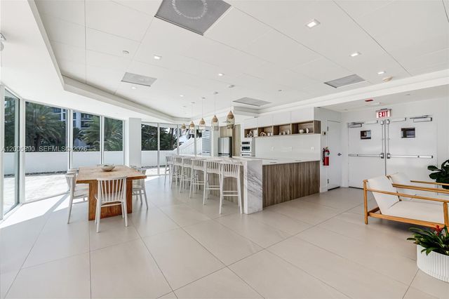 5900 Collins Ave 402, Miami Beach, FL 33140