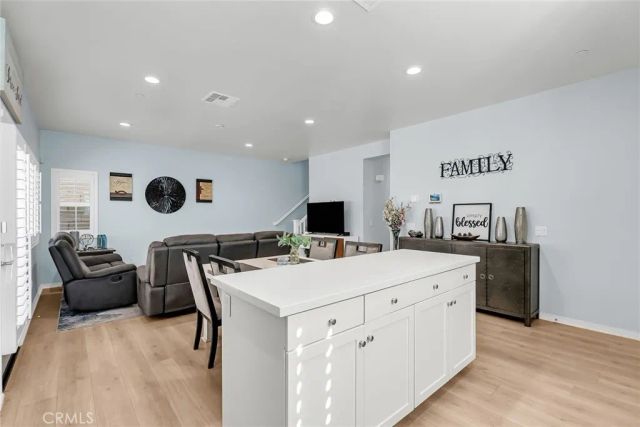16064 Symphony Lane, Fontana, CA 92336