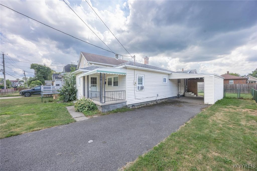 238 71st Street, Niagara Falls, NY 14304