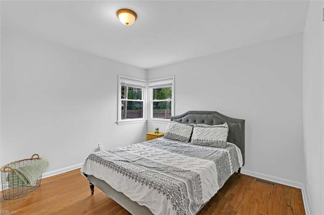 1207 77th ST, Newport News, VA 23605