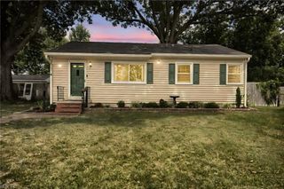 1207 77th ST, Newport News, VA 23605