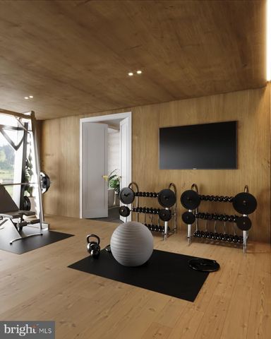 8111 GEORGETOWN PIKE, Mclean, VA 22102