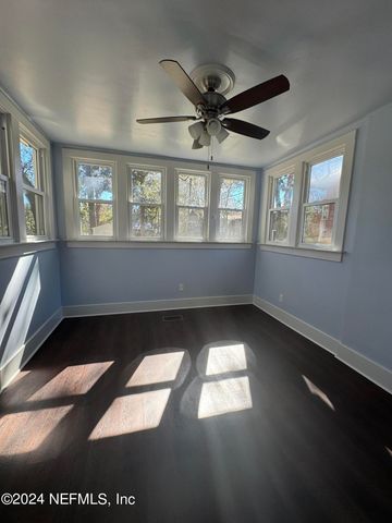 424 E 6TH Street, Jacksonville, FL 32206