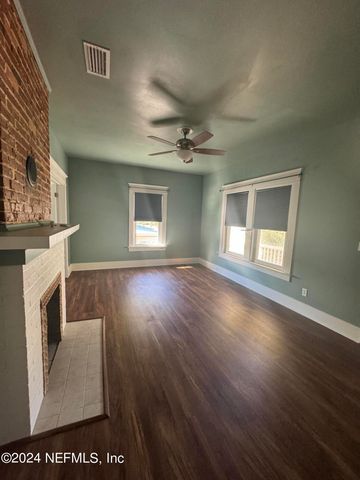 424 E 6TH Street, Jacksonville, FL 32206