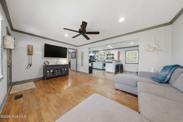 206 Del Rio Avenue, Wilmington, NC 28409