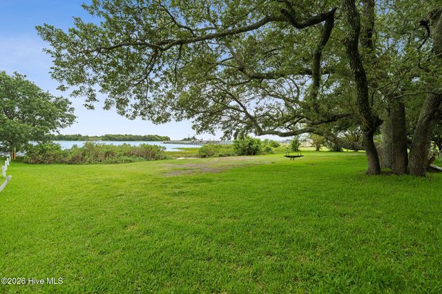 206 Del Rio Avenue, Wilmington, NC 28409