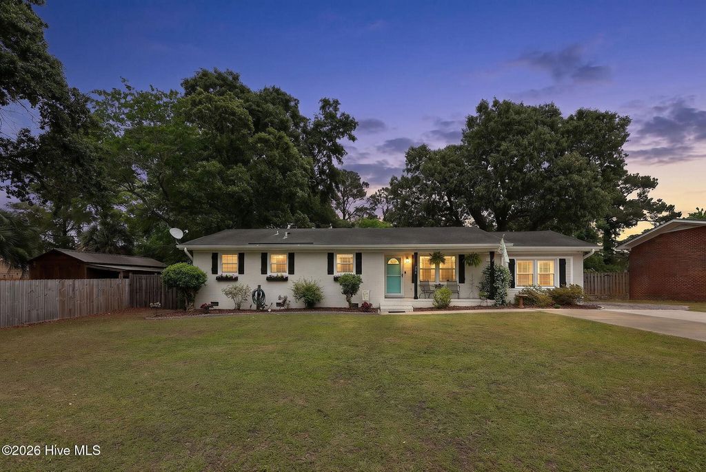 206 Del Rio Avenue, Wilmington, NC 28409