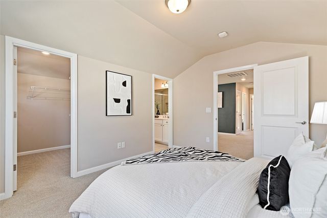 6724 34th Avenue SW, Seattle, WA 98126