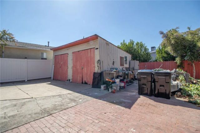 337 N Occidental, Los Angeles, CA 90026