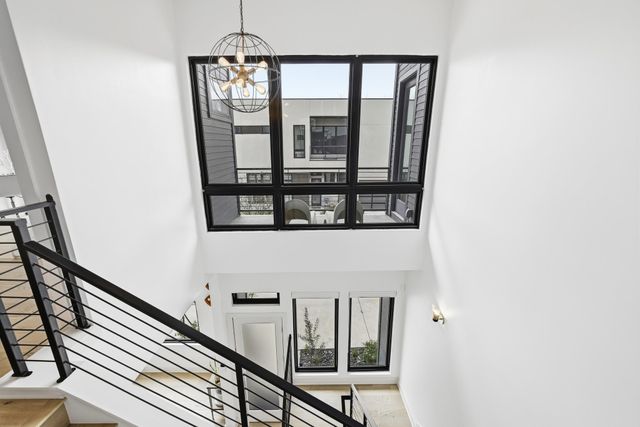 2106 Allwood DR D, Austin, TX 78704