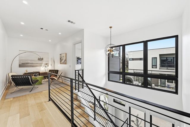 2106 Allwood DR D, Austin, TX 78704