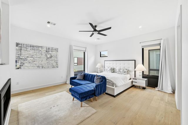 2106 Allwood DR D, Austin, TX 78704