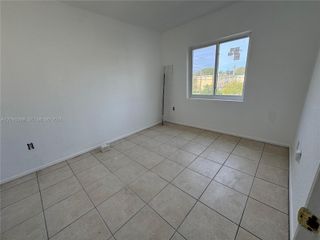 8301 NW 5th Ave 8301, Miami, FL 33150