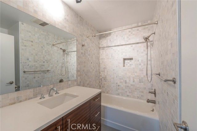 1440 Veteran Avenue 403, Los Angeles, CA 90024