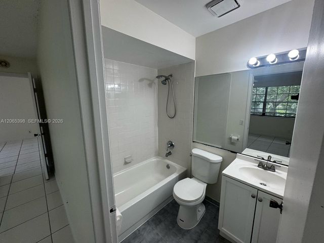 8848 NW 76th Court, Tamarac, FL 33321