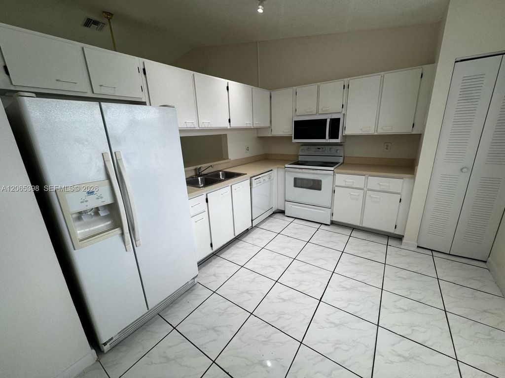 8848 NW 76th Court, Tamarac, FL 33321