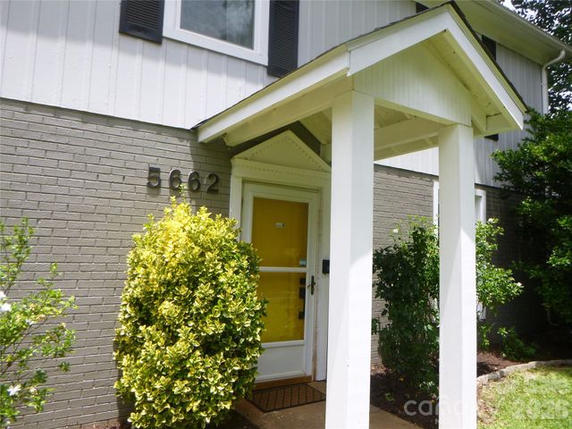 5662 Coulee Place, Charlotte, NC 28217
