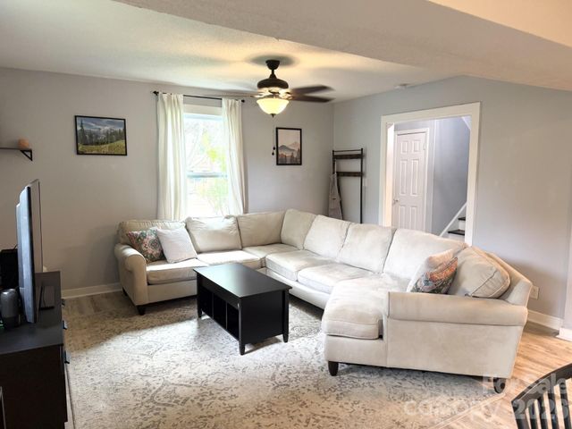 5662 Coulee Place, Charlotte, NC 28217