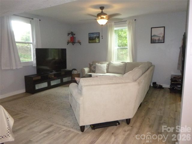 5662 Coulee Place, Charlotte, NC 28217