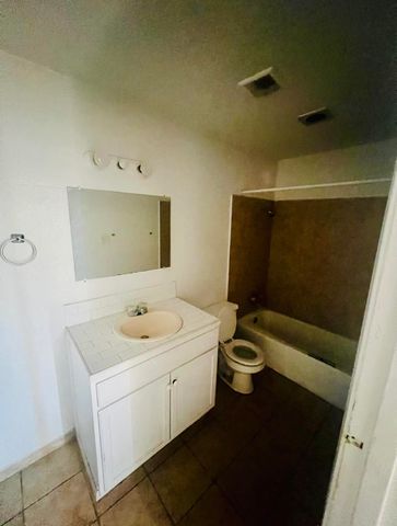 1510 29th Place, Lubbock, TX 79411