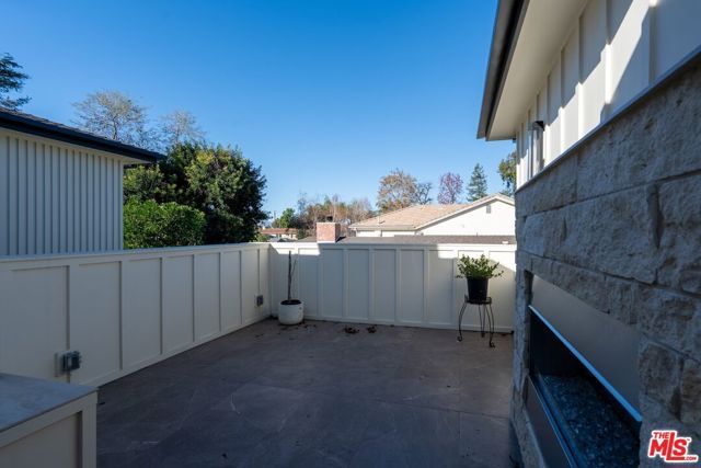 4708 Noble Avenue, Sherman Oaks, CA 91403