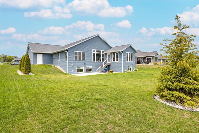 1712 ADDIE PARKWAY, Oshkosh, WI 54904