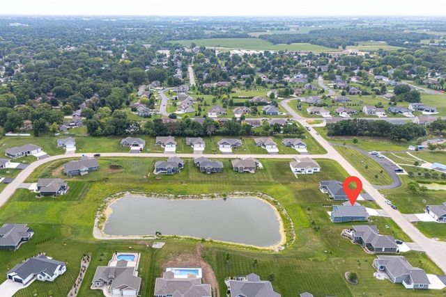 1712 ADDIE PARKWAY, Oshkosh, WI 54904