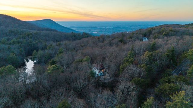 273 Apache Trail, Chatsworth, GA 30705