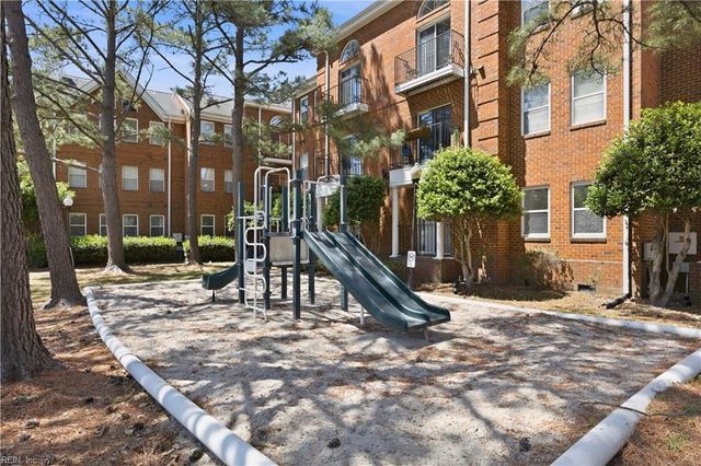 207 Westover Ave Apt 202, Norfolk, VA 23507