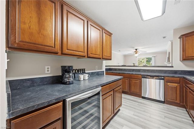 207 Westover Ave Apt 202, Norfolk, VA 23507