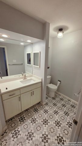 2202 ORANGE BLOSSOM ST, San Antonio, TX 78247