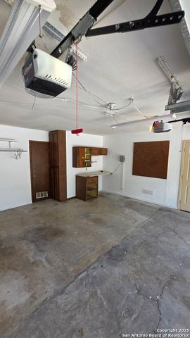 2202 ORANGE BLOSSOM ST, San Antonio, TX 78247