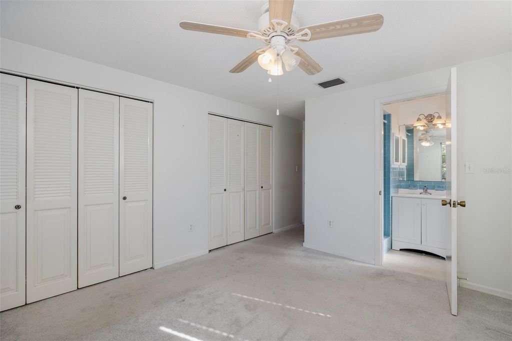 Image 17 of property listing at 10328 HOLLY DRIVE, Port Richey, FL 34668