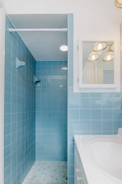 Image 19 of property listing at 10328 HOLLY DRIVE, Port Richey, FL 34668