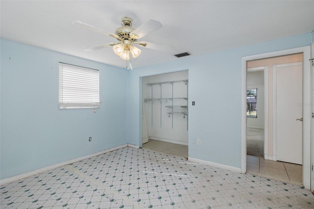 Image 21 of property listing at 10328 HOLLY DRIVE, Port Richey, FL 34668