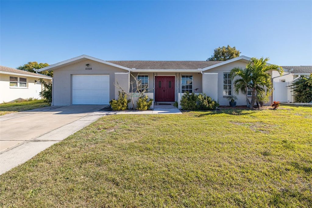 Image 39 of property listing at 10328 HOLLY DRIVE, Port Richey, FL 34668