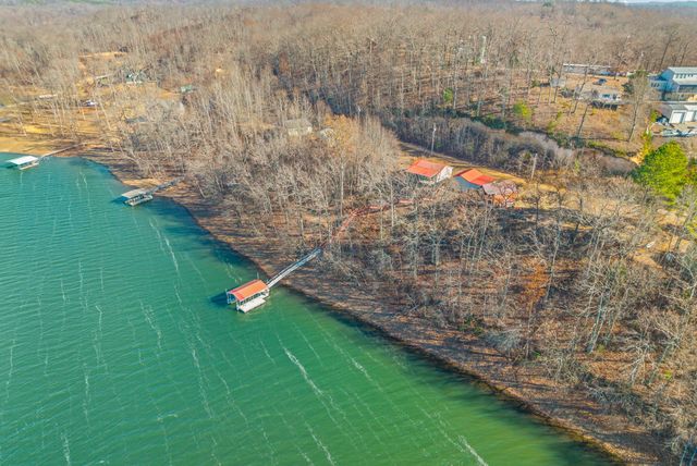 359 Riverview Dr, Dover, TN 37058